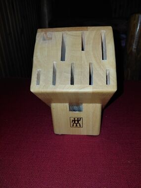 Zwilling J.A. Henckels Wooden Knife Block - Natural Wood